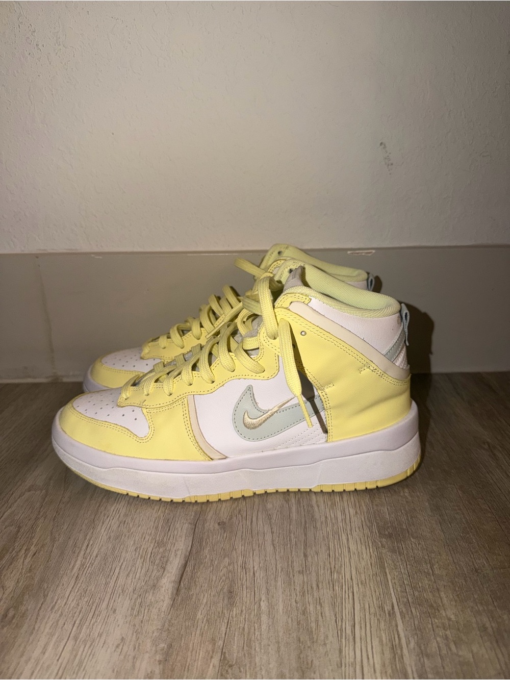 Nike Dunk High Up Platform Sneakers White Citron Tint Yellow Women’s 10